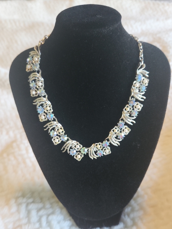 Coro Jewelry - CORO Silver Floral Aurora Borealis Necklace With Faux Pearls